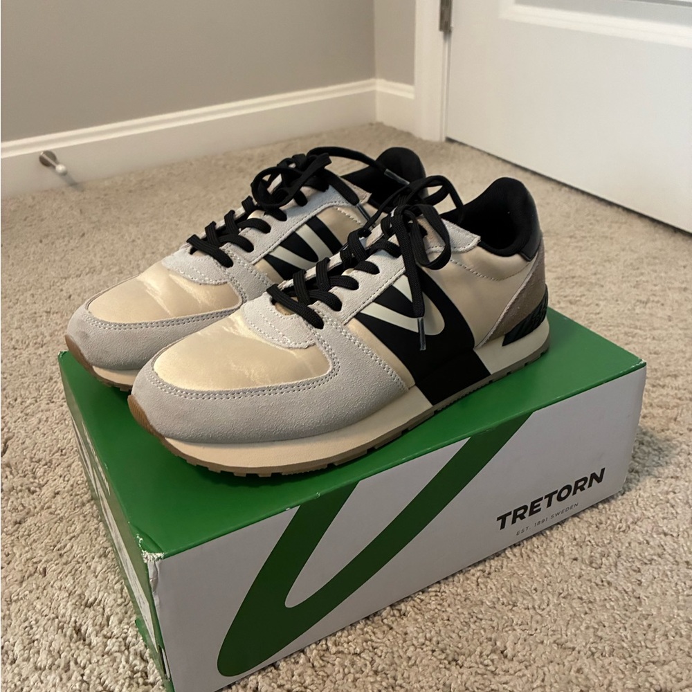 Tretorn Loyola Taupe/Black Sneakers